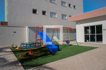 Apartamento para alugar com 60m², 2 quartos e 1 vaga Apartamento para alugar com 60m², 2 quartos e 1 vagaÁrea comum - Playground