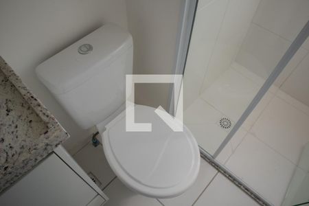 Apartamento para alugar com 60m², 2 quartos e 1 vaga Apartamento para alugar com 60m², 2 quartos e 1 vagaBanheiro da Suíte