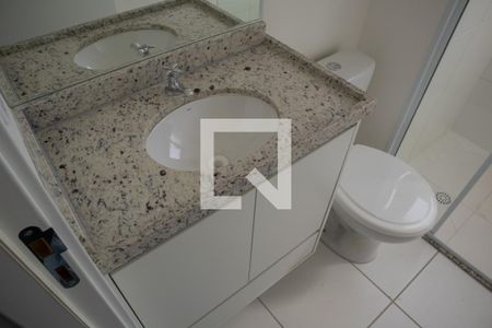 Apartamento para alugar com 60m², 2 quartos e 1 vaga Apartamento para alugar com 60m², 2 quartos e 1 vagaBanheiro da Suíte