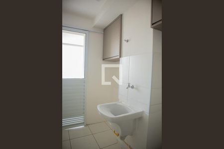 Apartamento para alugar com 60m², 2 quartos e 1 vaga Apartamento para alugar com 60m², 2 quartos e 1 vagaCozinha e Área de Serviço
