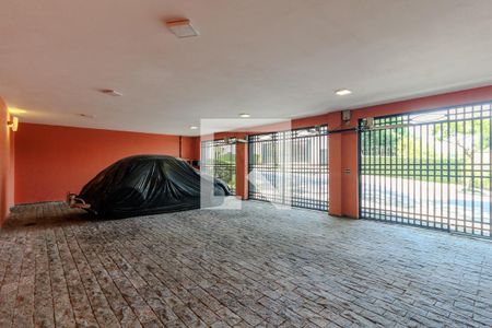 Garagem de casa à venda com 4 quartos, 460m² em Jardim Leonor, São Paulo