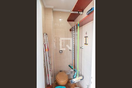 Apartamento à venda com 78m², 2 quartos e 1 vagaBanheiro de serviço