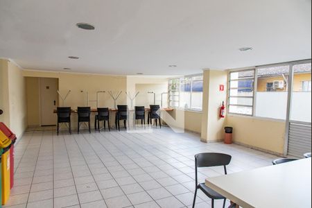 Apartamento à venda com 78m², 2 quartos e 1 vagaSalão de festas
