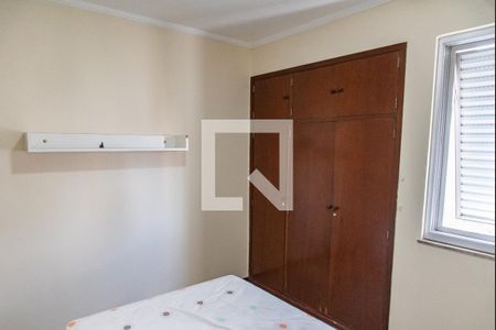 Apartamento à venda com 78m², 2 quartos e 1 vagaQuarto 2