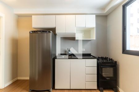 Cozinha de apartamento para alugar com 1 quarto, 25m² em Vila Buarque, São Paulo