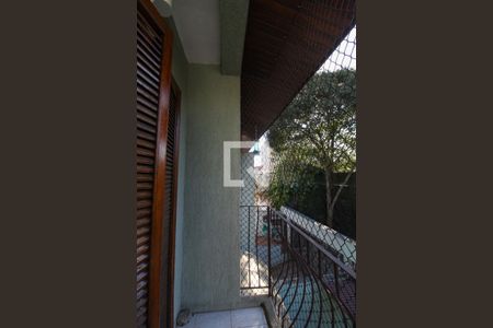 Casa de condomínio à venda com 300m², 4 quartos e 4 vagasQuarto 3