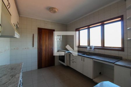 Casa de condomínio à venda com 300m², 4 quartos e 4 vagasCozinha