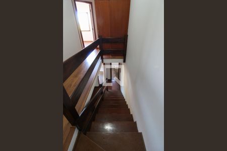 Casa de condomínio à venda com 300m², 4 quartos e 4 vagasQuarto 3