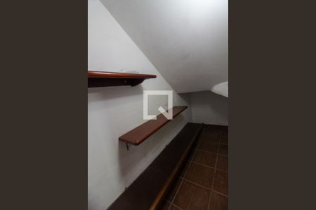 Deposito  de casa de condomínio à venda com 4 quartos, 300m² em Jardim das Vertentes, São Paulo