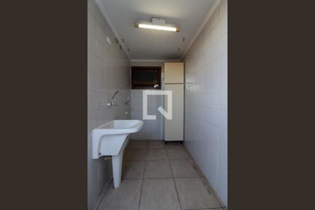 Casa de condomínio à venda com 300m², 4 quartos e 4 vagasÁrea de serviço 