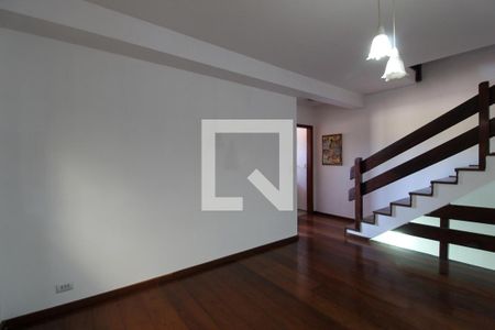 Casa de condomínio à venda com 300m², 4 quartos e 4 vagasQuarto 4