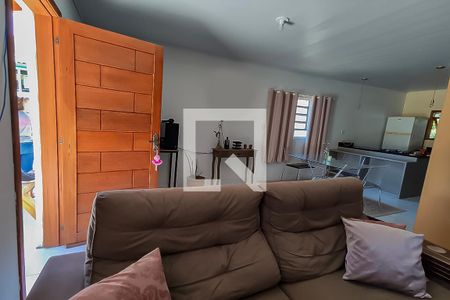 Sala de casa à venda com 1 quarto, 68m² em Rondônia, Novo Hamburgo