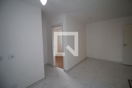 Sala de apartamento para alugar com 2 quartos, 45m² em Ramos, Rio de Janeiro