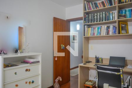 Casa de condomínio à venda com 230m², 3 quartos e 2 vagasQuarto 1