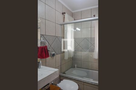 Casa de condomínio à venda com 230m², 3 quartos e 2 vagasBanheiro suite