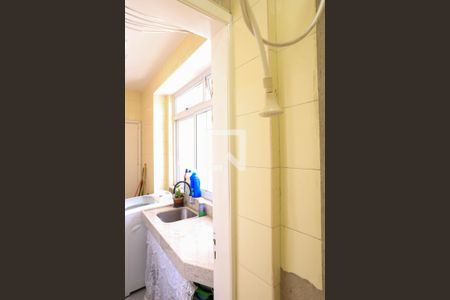 Apartamento à venda com 72m², 2 quartos e 1 vagaBanheiro de serviço