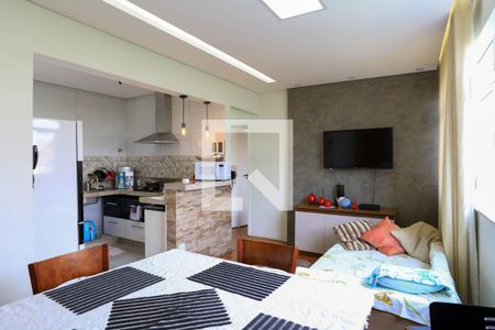 Sala de apartamento à venda com 2 quartos, 72m² em Cidade Nova, Belo Horizonte