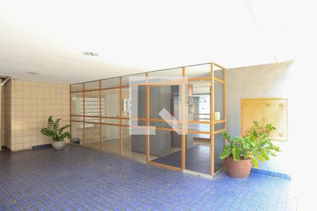Apartamento à venda com 72m², 2 quartos e 1 vagaÁrea comum
