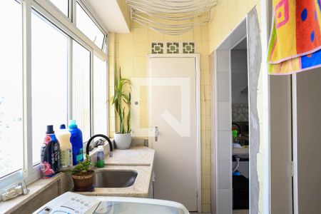 Apartamento à venda com 72m², 2 quartos e 1 vagaÁrea de serviço