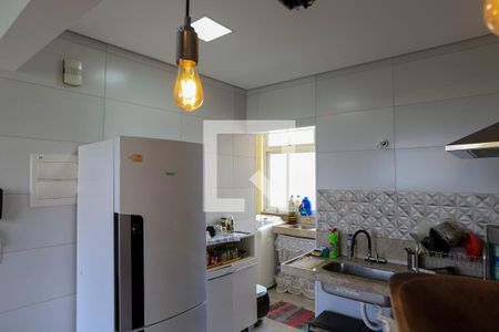 Apartamento à venda com 72m², 2 quartos e 1 vagaCozinha