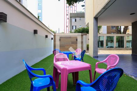 Apartamento à venda com 72m², 2 quartos e 1 vagaÁrea comum