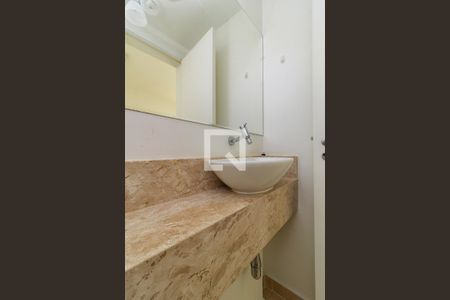 Lavabo de apartamento para alugar com 1 quarto, 47m² em Jardim Aeroporto, São Paulo