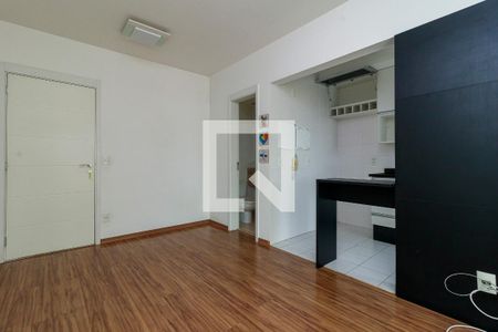 Sala de apartamento para alugar com 1 quarto, 47m² em Jardim Aeroporto, São Paulo