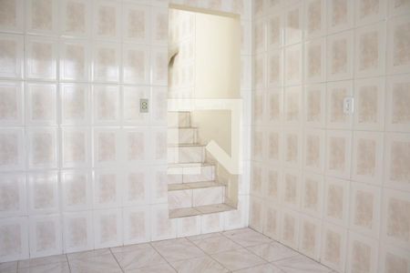 Cozinha de casa para alugar com 1 quarto, 40m² em Vila Invernada, São Paulo