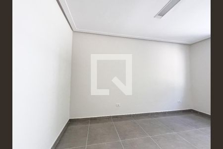 Quarto, iluminação natural  de apartamento para alugar com 1 quarto, 64m² em Vila Nova Conceição, São Paulo