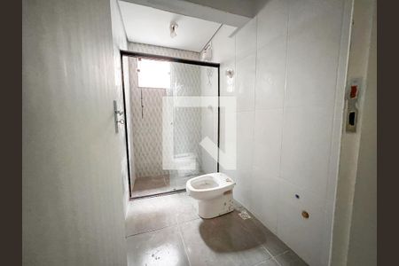 Banheiro de kitnet/studio para alugar com 1 quarto, 64m² em Vila Nova Conceição, São Paulo