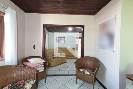 Sala 2 de casa para alugar com 3 quartos, 75m² em Padre Reus, São Leopoldo