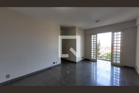 Sala de apartamento para alugar com 3 quartos, 80m² em Vila Costa E Silva, Campinas