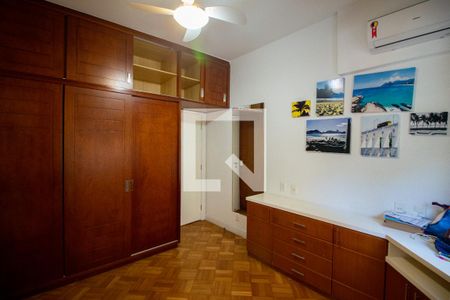 Quarto 2 de apartamento à venda com 3 quartos, 179m² em Copacabana, Rio de Janeiro