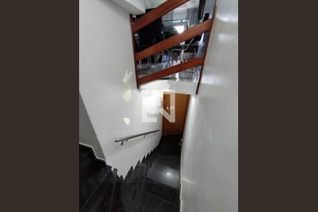 Casa à venda com 136m², 3 quartos e 2 vagas