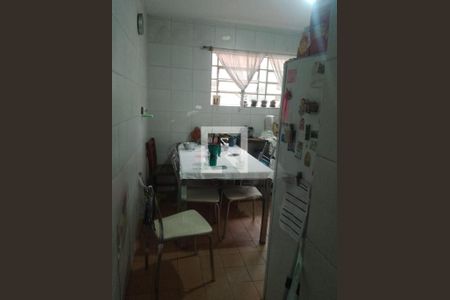 Casa à venda com 168m², 3 quartos e 2 vagas