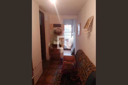 Casa à venda com 168m², 3 quartos e 2 vagas