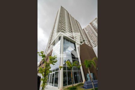 Apartamento à venda com 41m², 1 quarto e 1 vaga Apartamento à venda com 41m², 1 quarto e 1 vagaFachada