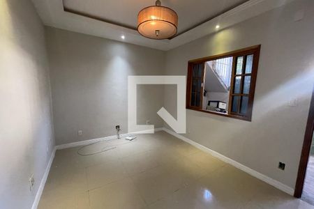 Sala de casa para alugar com 2 quartos, 65m² em Vila São Luis, Duque de Caxias