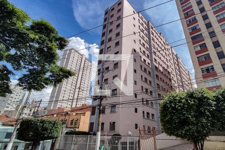 Apartamento para alugar com 68m², 2 quartos e sem vaga Apartamento para alugar com 68m², 2 quartos e sem vagaFachada