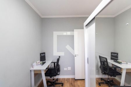 Casa de condomínio à venda com 150m², 3 quartos e 3 vagasQuarto 2