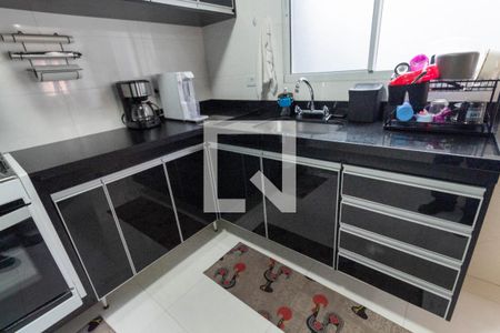 Casa de condomínio à venda com 150m², 3 quartos e 3 vagasCozinha - Armários