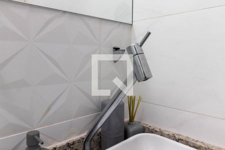 Casa de condomínio à venda com 150m², 3 quartos e 3 vagasBanheiro - torneira