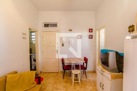 Sala de apartamento para alugar com 1 quarto, 40m² em Cidade Ocian, Praia Grande