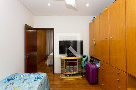 Casa à venda com 161m², 2 quartos e sem vagaQuarto 2