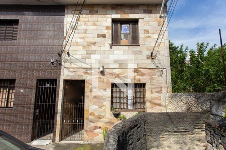 Casa à venda com 161m², 2 quartos e sem vagaFachada
