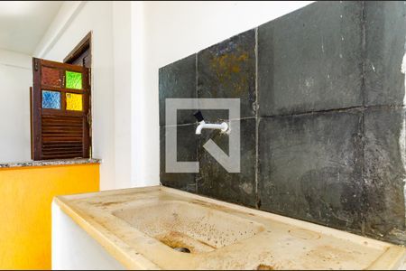 Cozinha de kitnet/studio para alugar com 1 quarto, 22m² em Pituaçu, Salvador