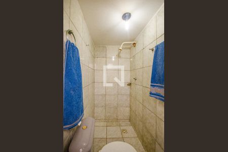 Banheiro de kitnet/studio para alugar com 1 quarto, 22m² em Pituaçu, Salvador