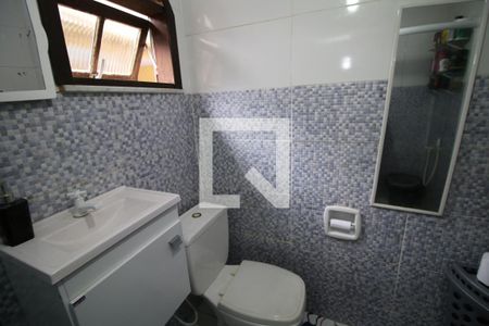 Banheiro de casa para alugar com 1 quarto, 44m² em Olaria, Rio de Janeiro