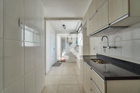 Apartamento à venda com 80m², 2 quartos e 1 vagaCozinha