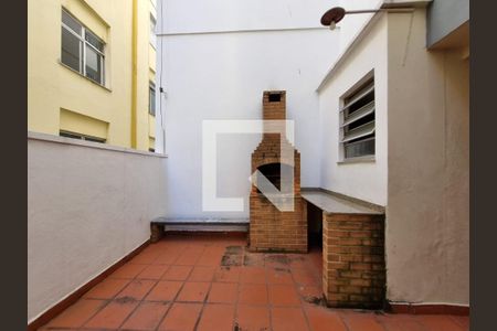 Apartamento à venda com 80m², 2 quartos e 1 vagaChurrasqueira